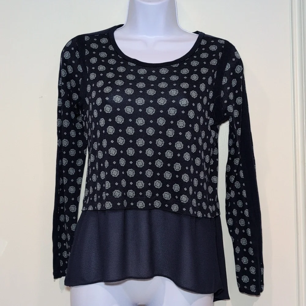 Michael Kors Top Small Navy Long Sleeve Printed Blouse